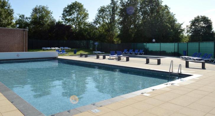 "Zeelandzon" Holiday Home By The Lake With Jacuzzi And Sauna Herkingen Eksteriør billede